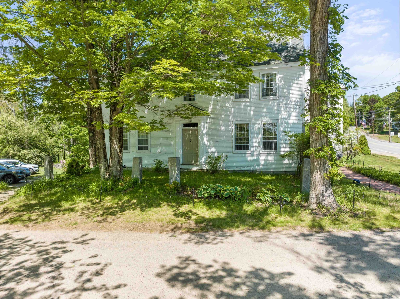 New Hampshire Home Built In 1793